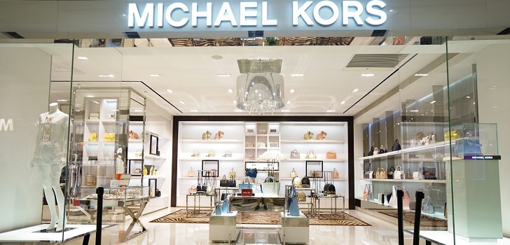 Michael Kors owner rise its sales by 13%, shrinks its benefit 63% in first half 